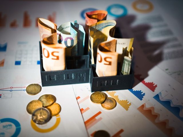 Modèles pour automatiser budget mensuel et épargne