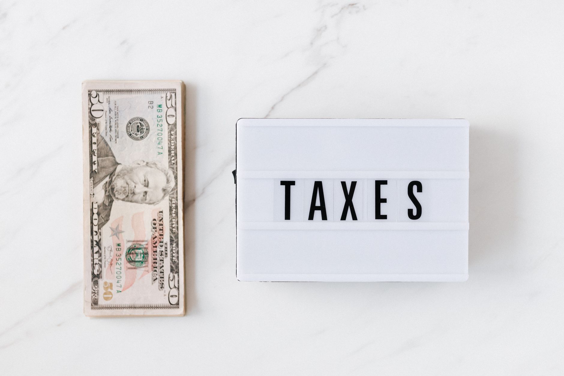 Déclarer les plus‑values et obligations fiscales pour